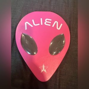 Jeffree Star Alien palette